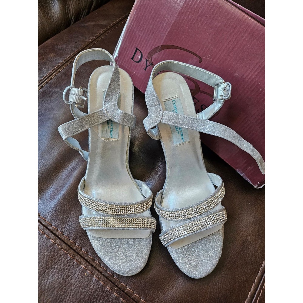 Dyeables Amy Platform Sandals Size 9.5